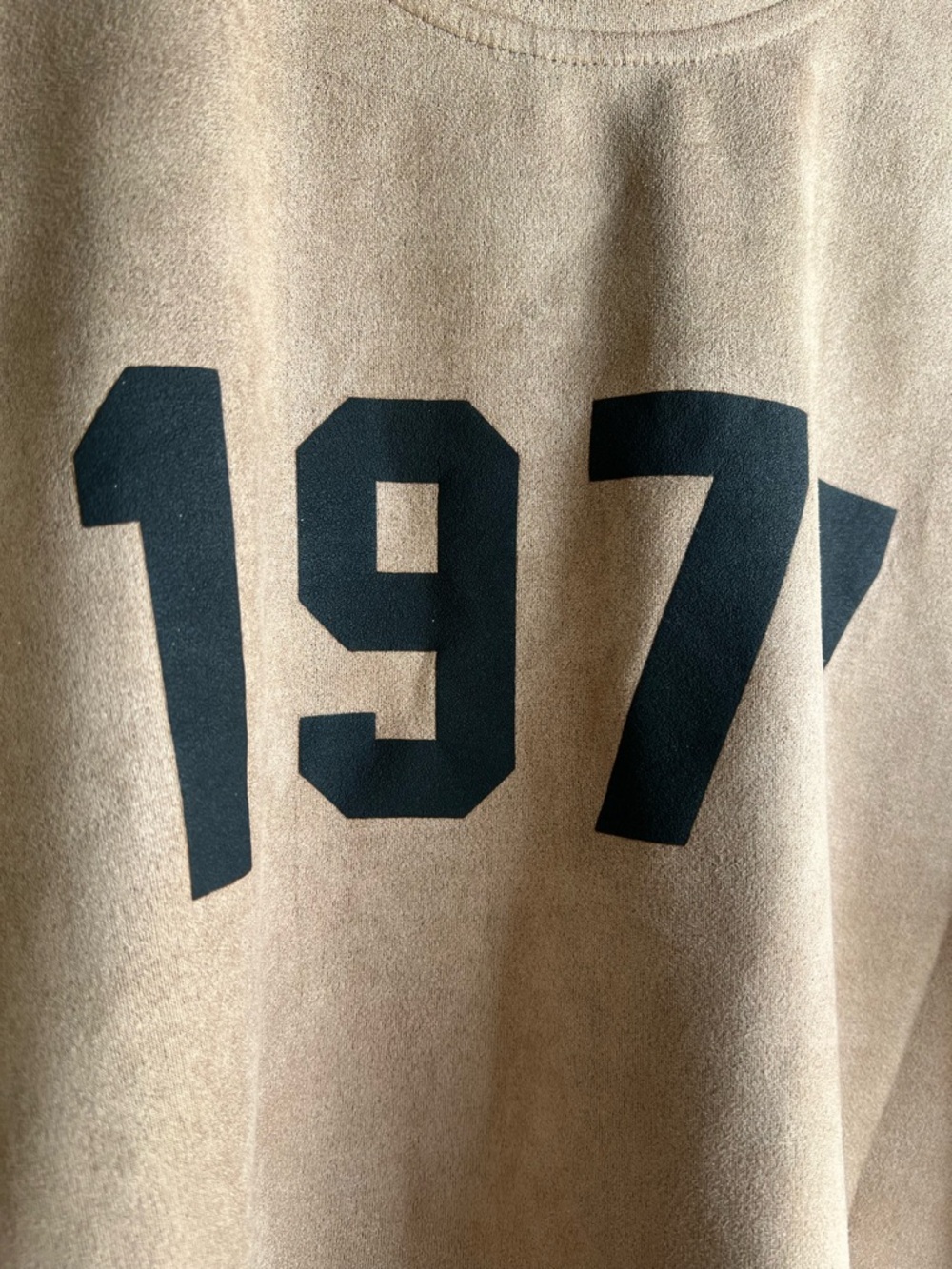 1977 Graphic Tee in Tan - Men's Casual Shirt - Picture 3 of 4